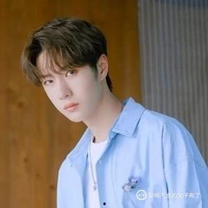 韩庚爆料王一博赛车视频,速度与激情的完美演绎